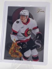 OF 32 Tim Stutzle 2025-26 Flair Hot Hues Autographs card