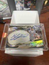 2025 Topps Diamond Icons Icons Chrome Autographs Kyle Tucker #ACC-KT card