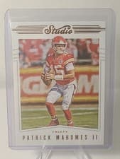 Patrick Mahomes II 2019 Panini Chronicles Studio card