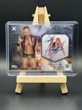 2025 Topps Exalted WWE Wrestling Insignia Ink LA Knight #INI-LAK card