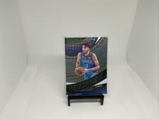2024-25 Panini Revolution Vortex Chet Holmgren #25 card