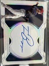 2025 Panini National Treasures Personalized Treasures Autographs Travis Bazzana #25 card