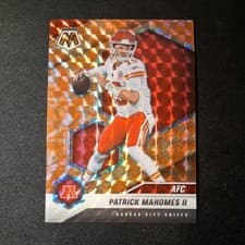 Patrick Mahomes II 2021 Panini Mosaic card