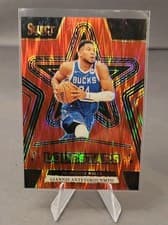 2024-25 Panini Select Lodestars Giannis Antetokounmpo #4 card