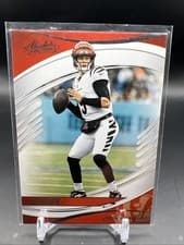 Joe Burrow 2025 Panini Absolute card
