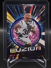 2025 Panini Luminance Fuzion Chase Brown #4 card