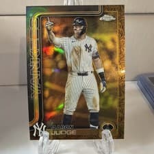 2025 Topps Gilded Collection Base Set Aaron Judge #99