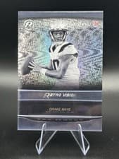 Drake Maye 2024 Topps Resurgence Retro Vision card