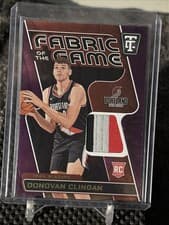 Donovan Clingan 2024-25 Panini Totally Certified Fabric of the Game Rookies card