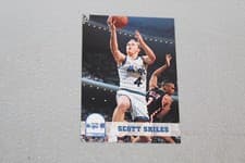 Scott Skiles 1993-94 Hoops Base Set card