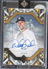 2025 Topps Transcendent Collection Transcendent Collection Autographs Derek Jeter #TAC-DJE card