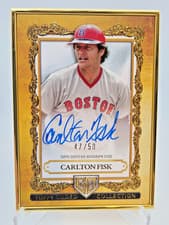 Carlton Fisk 2025 Topps Gilded Collection Topps Gallery of Gold Autographs card