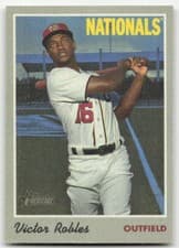 2019 Topps Heritage 1970 Cloth Stickers Victor Robles #28
