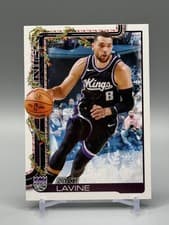 2025-26 Topps Holiday Hidden Elf Zach LaVine #HE-ZL card