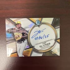 2025 Bowman Chrome Prime Chrome Signatures Leo De Vries #PCS-LD card