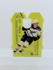 2025-26 Flair Guaranteed Fresh! Jimmy Snuggerud #GF-9 card
