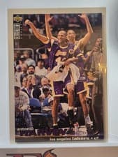 Antonio Harvey 1995-96 Collector's Choice Base Set card