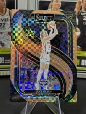 Lucy Olsen 2025 Panini Select WNBA card