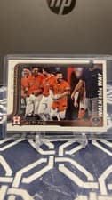 2025 Topps Walk This Way Jose Altuve #WTW-15 card