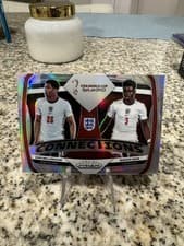 Bukayo Saka, Jude Bellingham 2022 Panini Prizm World Cup Connections card