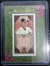 2025 Topps Allen & Ginter Allen & Ginter Mini Framed Relics Craig Biggio #MFR-CBI card