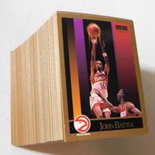 1990-91 SkyBox Base Set Antoine Carr #244