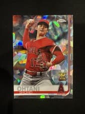 Shohei Ohtani 2019 Topps Chrome Sapphire card