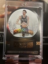 2024 2023 Panini Crown Royale Sno Globe Victor Wembanyama #19