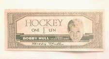 Bobby Hull 1962 Topps Hockey Bucks card