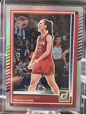 Caitlin Clark 2025 Panini Donruss WNBA card