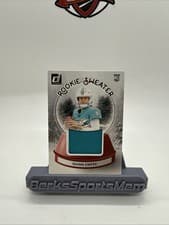 Quinn Ewers 2025 Donruss Rookie Holiday Sweater card