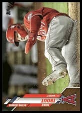Mike Trout 2020 Topps Update card