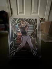 Keston Hiura 2021 Panini Select card
