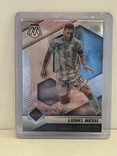 Lionel Messi 2021 Panini Mosaic Road to FIFA World Cup Montage card