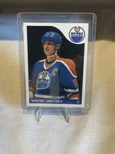 Wayne Gretzky 1985 O-Pee-Chee card