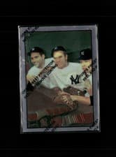 Hank Bauer, Mickey Mantle, Yogi Berra 1953 Bowman Color card