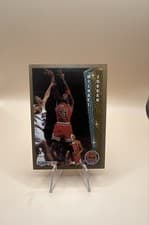 Michael Jordan 1992-93 Fleer Base Set card