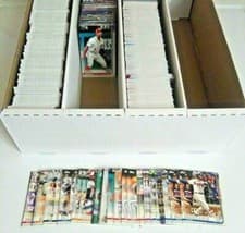 Yankee Stadium 2019 Topps Complete Set card