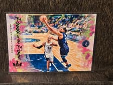 Karl Anthony Towns 2019 Panini Court Kings Points in the Paint card
