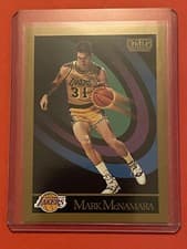 Mark McNamara 1990-91 SkyBox Base Set card