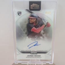 2025 Topps Chrome Black Ivory Autographs James Wood #IVA-JW card