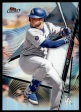 Max Muncy 2020 Topps Finest card