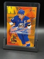 2025-26 Flair Hot Hues Autographs OF 32 Anders Lee #18 card