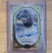 2026 Topps Tier One Clearly Perfect Autographs Ivan Rodriguez #CPA-IR card