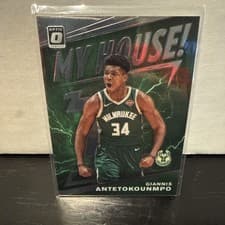 Giannis Antetokounmpo 2019 Panini Donruss Optic My House card