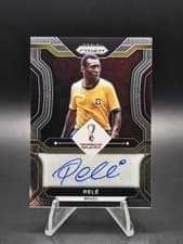Pele 2022 Panini Prizm World Cup Signatures card
