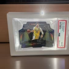 2024-25 Panini Obsidian Vitreous Luka Doncic #9 card