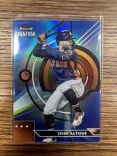 Jose Altuve 2023 Topps Finest card