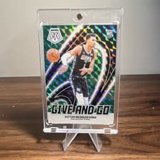 Victor Wembanyama 2023 Panini Mosaic Give and Go card