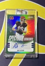 2025 Panini Absolute Spectrum Signatures Mike Gesicki #SPS-MGI card